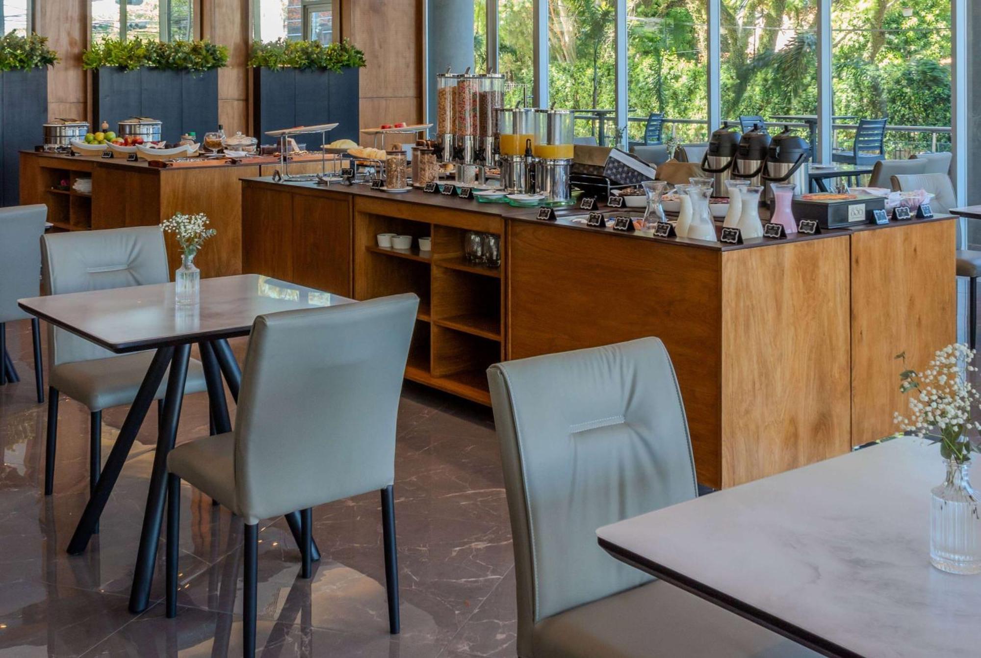 Tryp By Wyndham Asuncion Ξενοδοχείο Εξωτερικό φωτογραφία