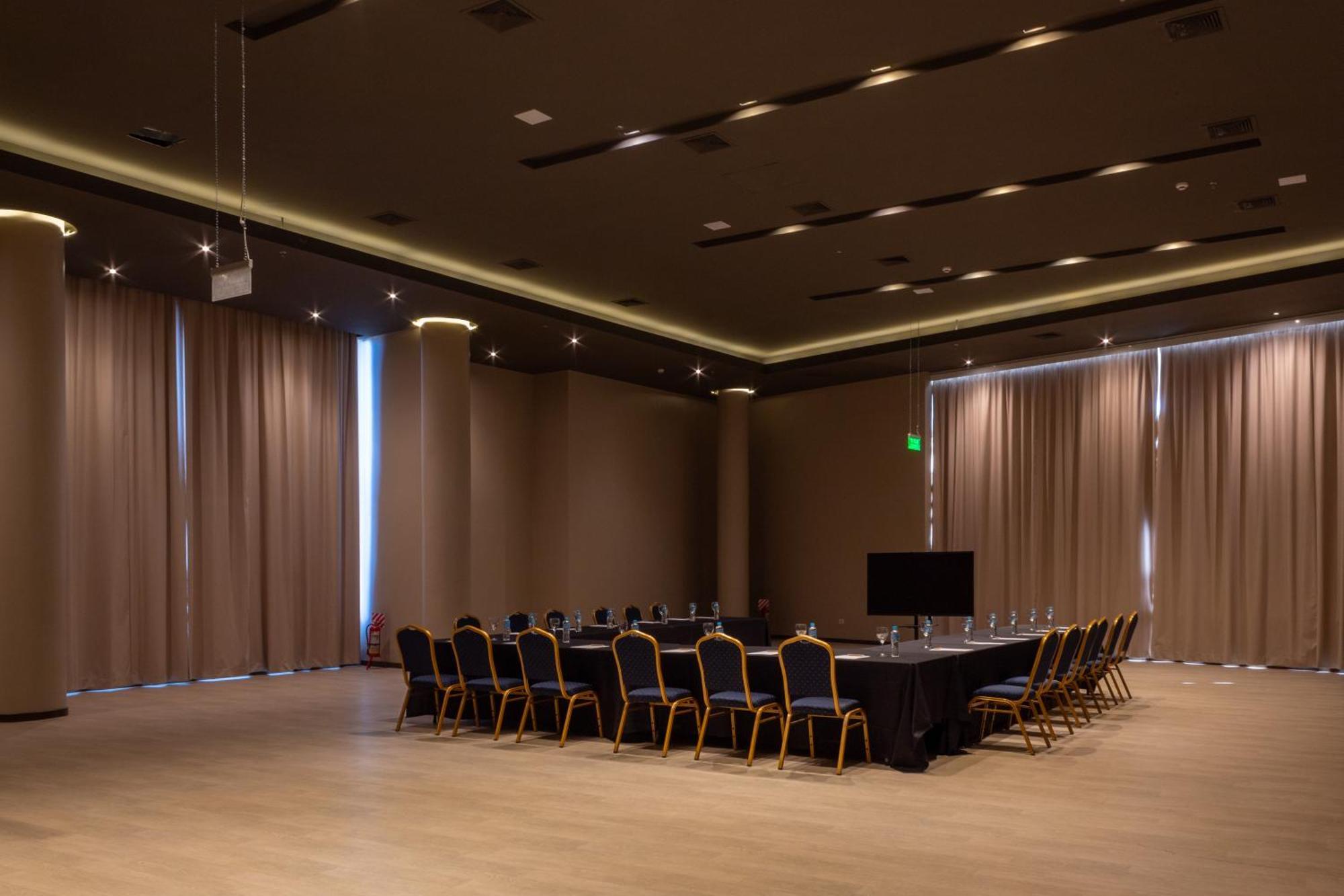 Tryp By Wyndham Asuncion Ξενοδοχείο Εξωτερικό φωτογραφία