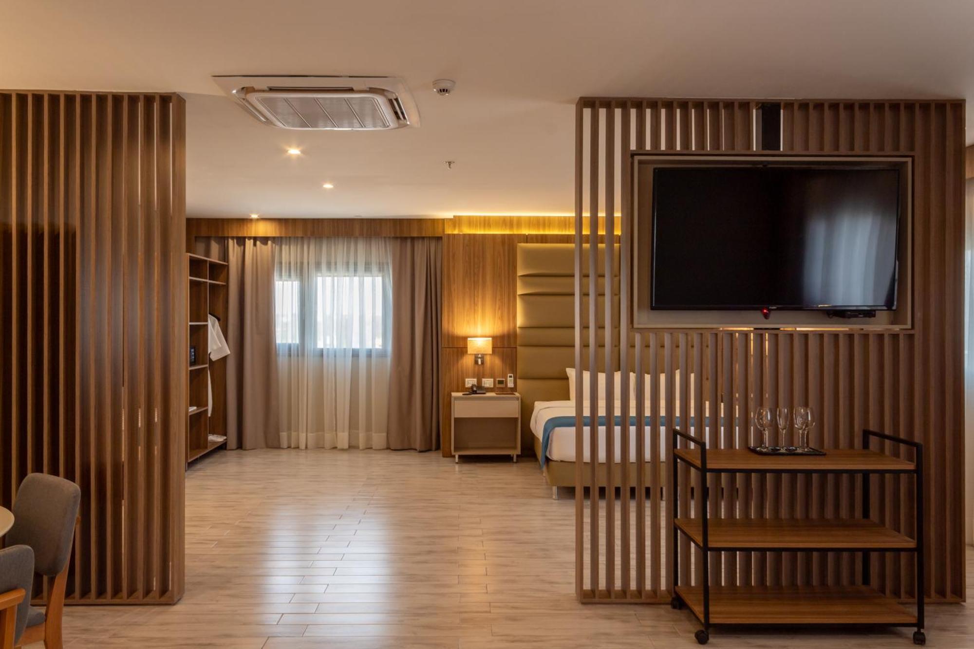 Tryp By Wyndham Asuncion Ξενοδοχείο Εξωτερικό φωτογραφία